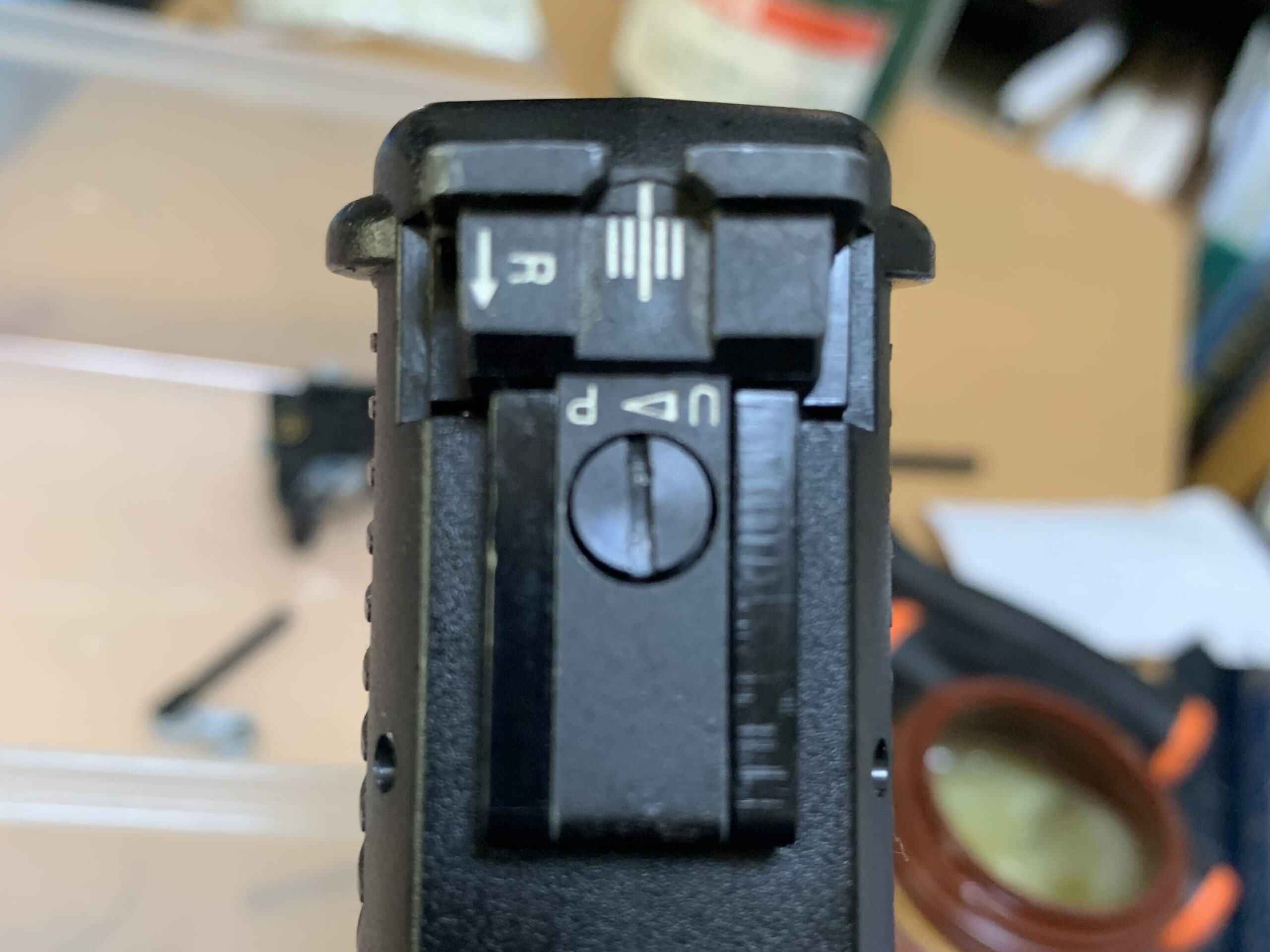 マルシン　ファイブセブン　リアサイト