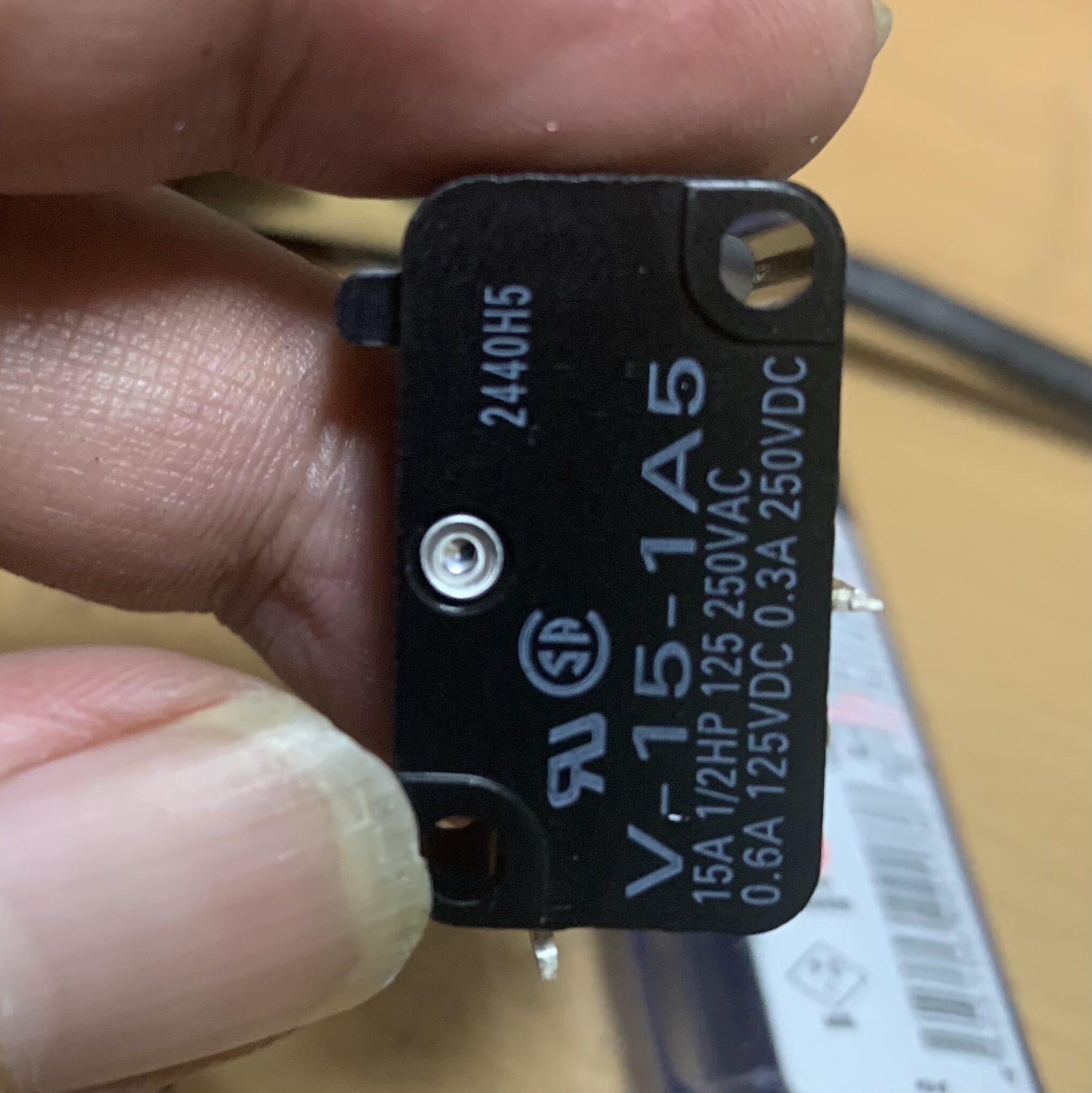 PTS MAGPUL MASADA オムロン　マイクロスイッチ　加工