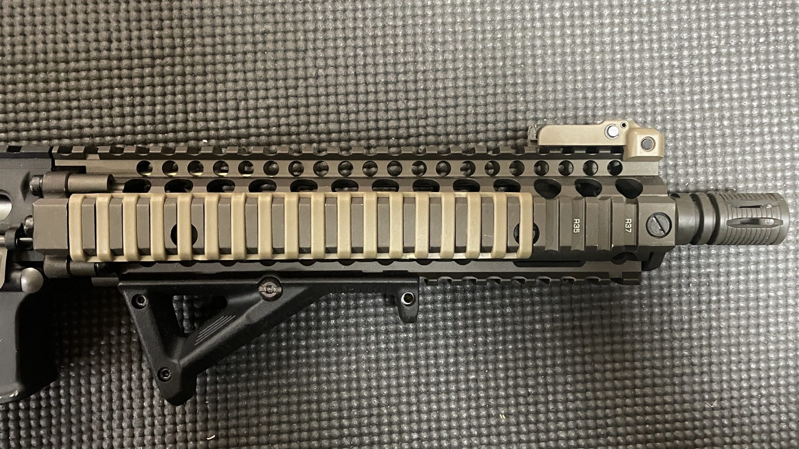 RISⅡ ピカニティクワッドレールハンドガード