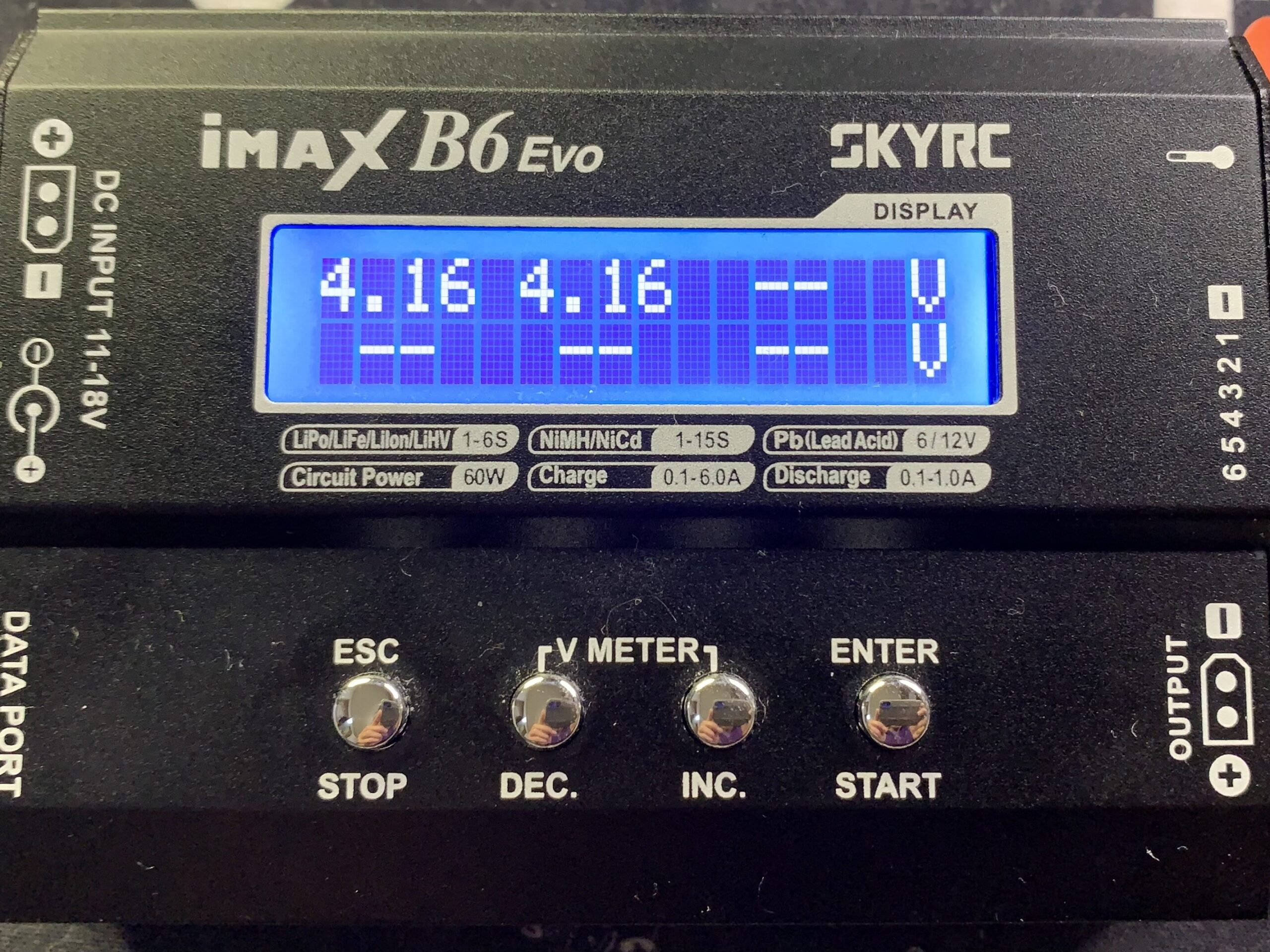 SKYRC iMAX B6 EVO ストレージモード　各セルの電圧