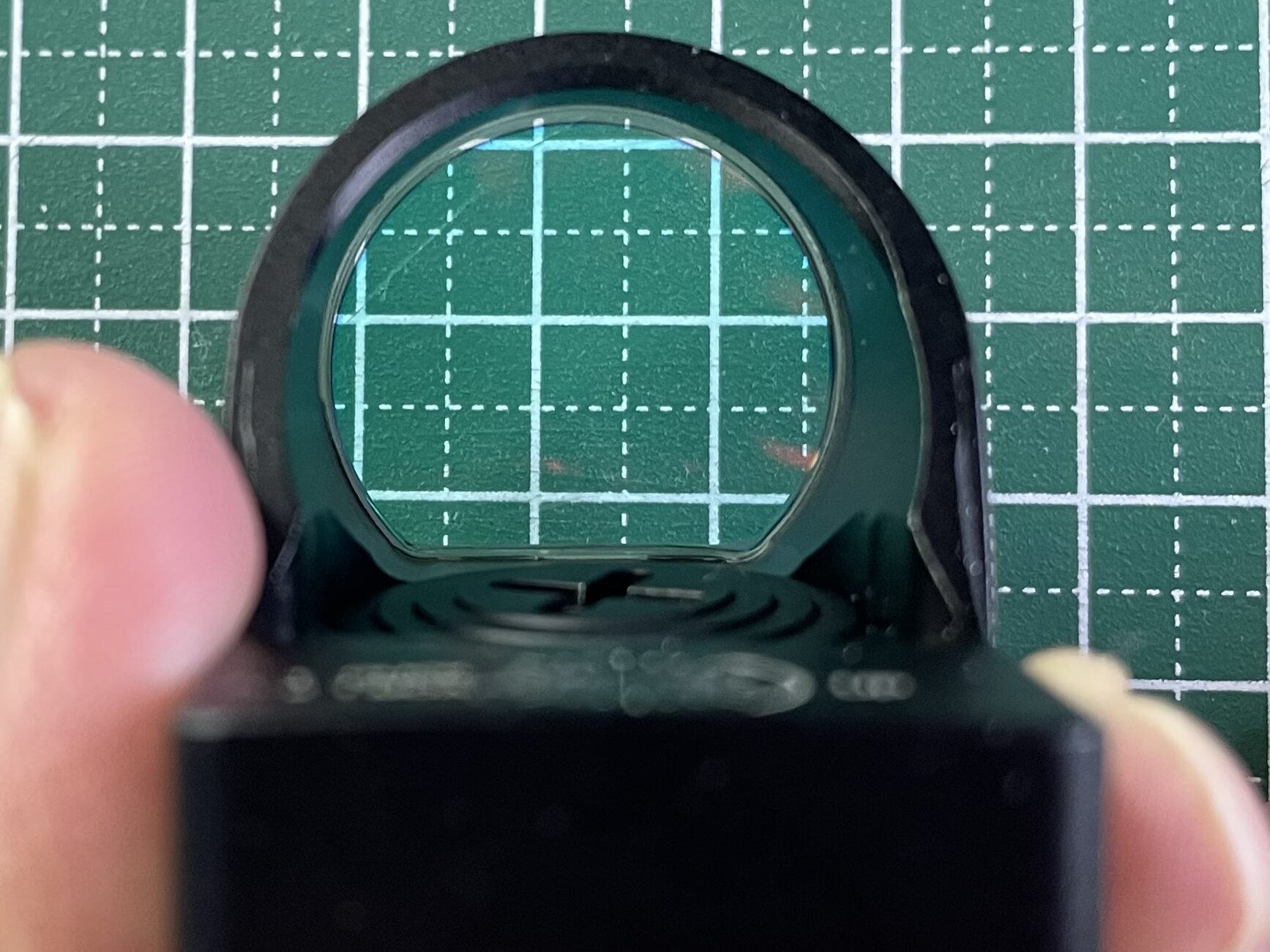 SOTAC trijicon SRO ドットサイト　レンズ歪み