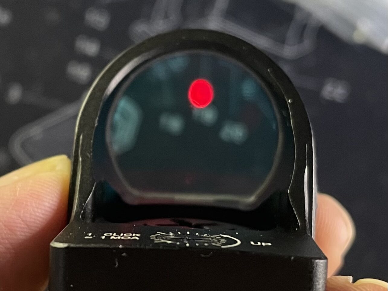 SOTAC trijicon SRO ドットサイト　ドット上振り限界