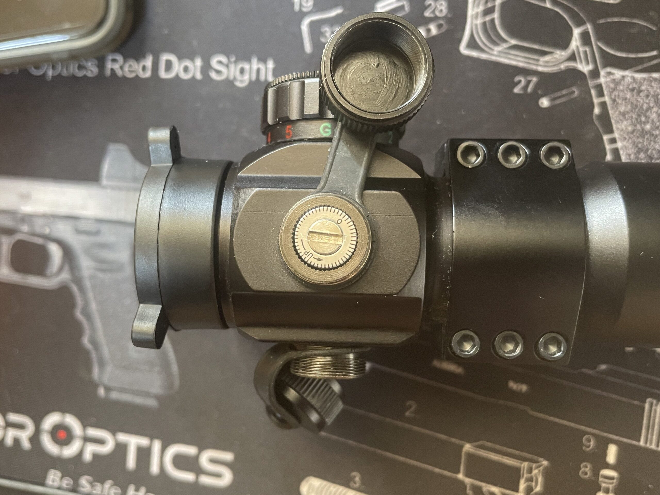 Sutekus 4MOA ドットサイト M3タイプ　ドット上下調整ネジ