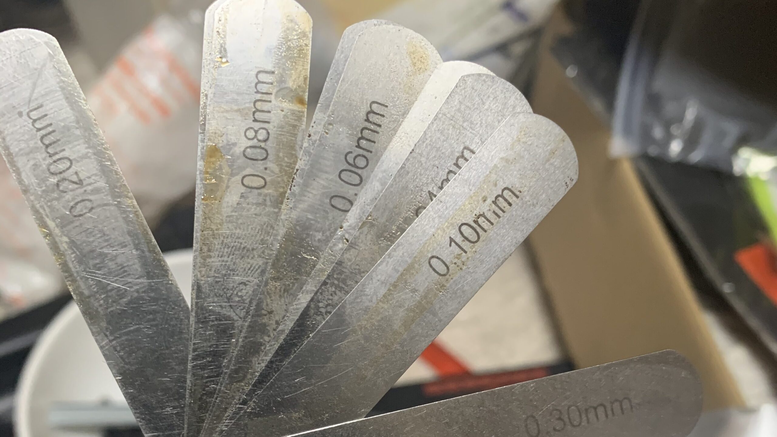 シックネスゲージ