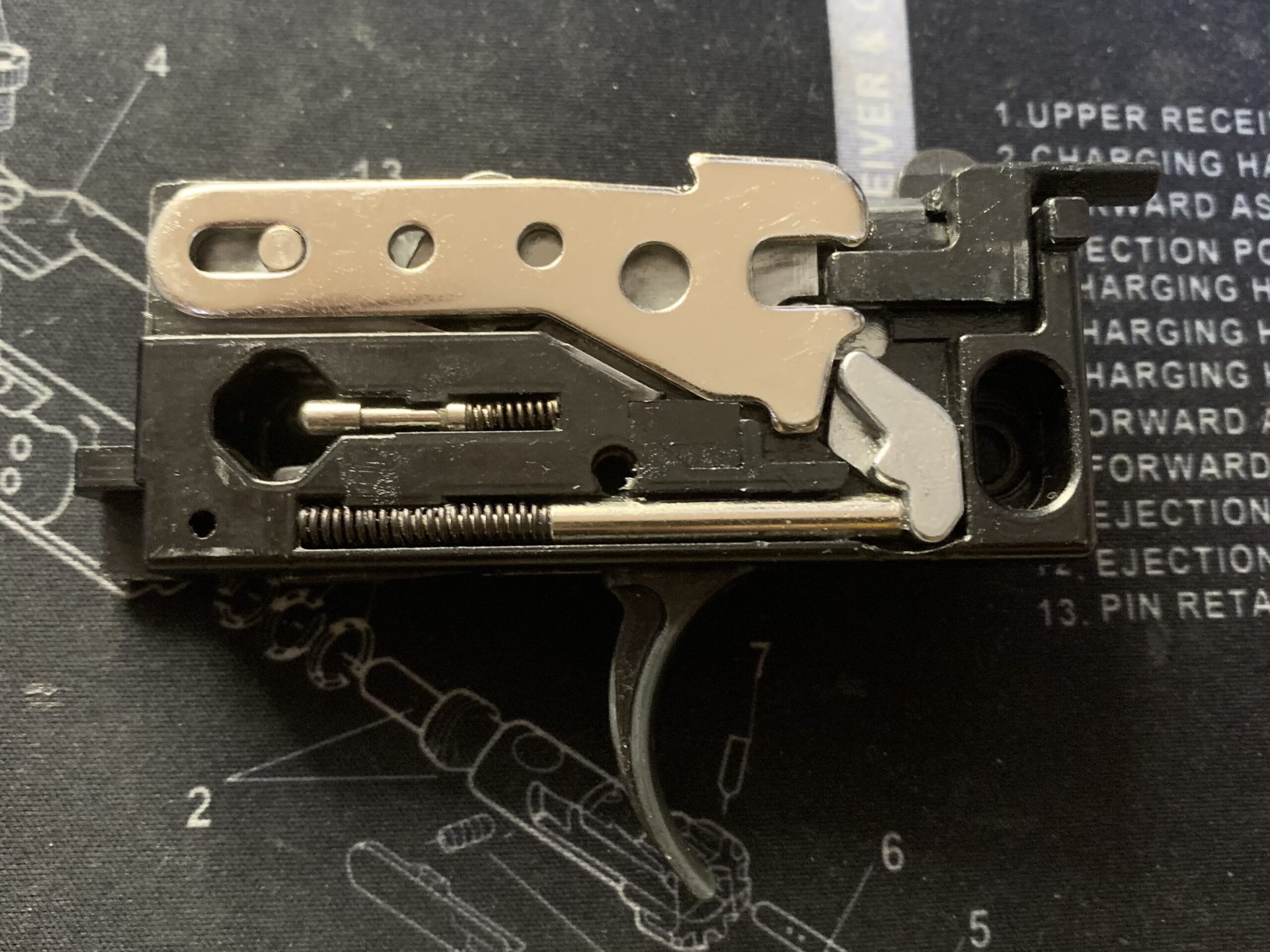 東京マルイ　CQBR ブロック1 ボルトキャッチBの組立