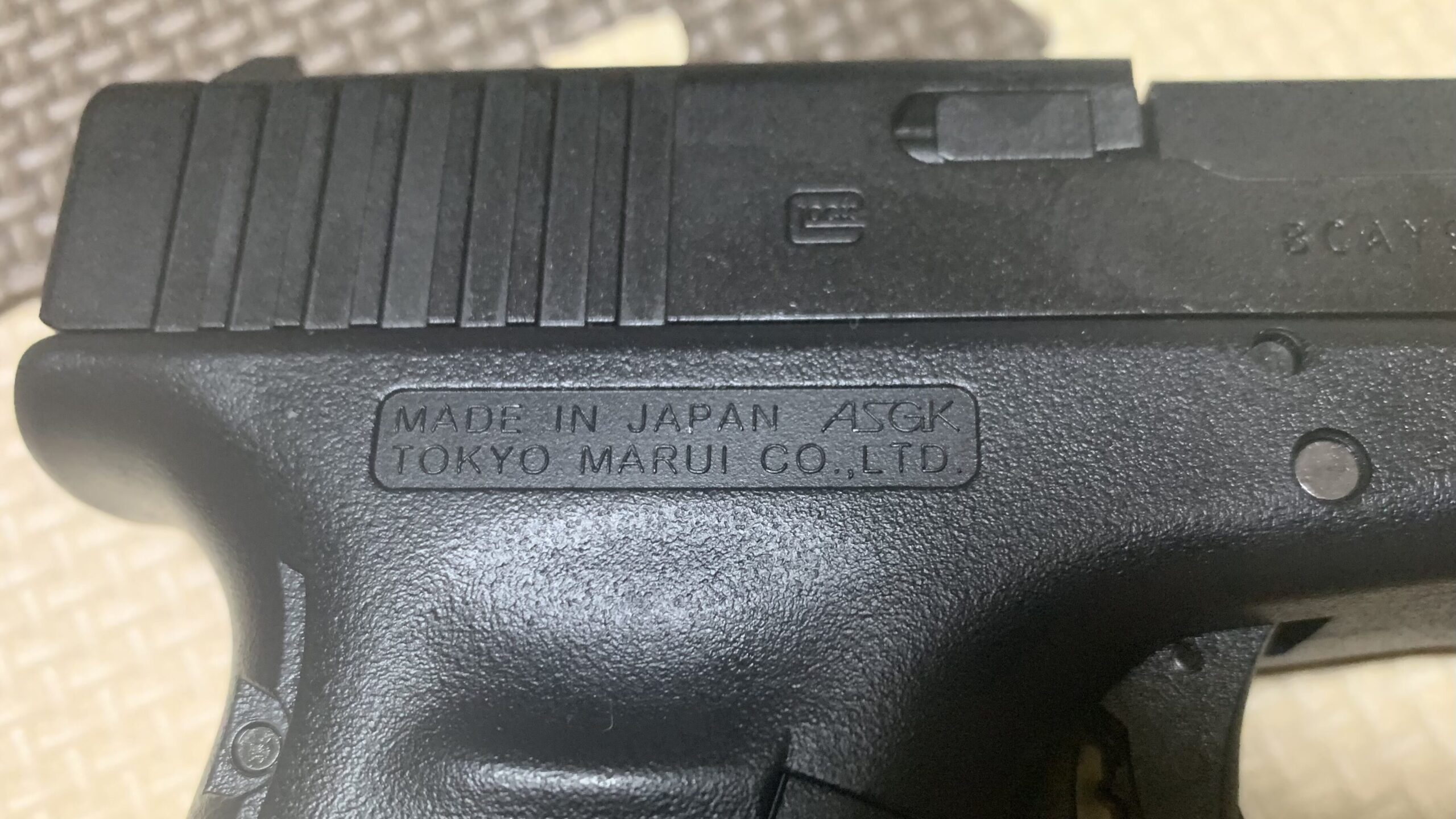 東京マルイ　グロック17 GEN4 フレーム刻印