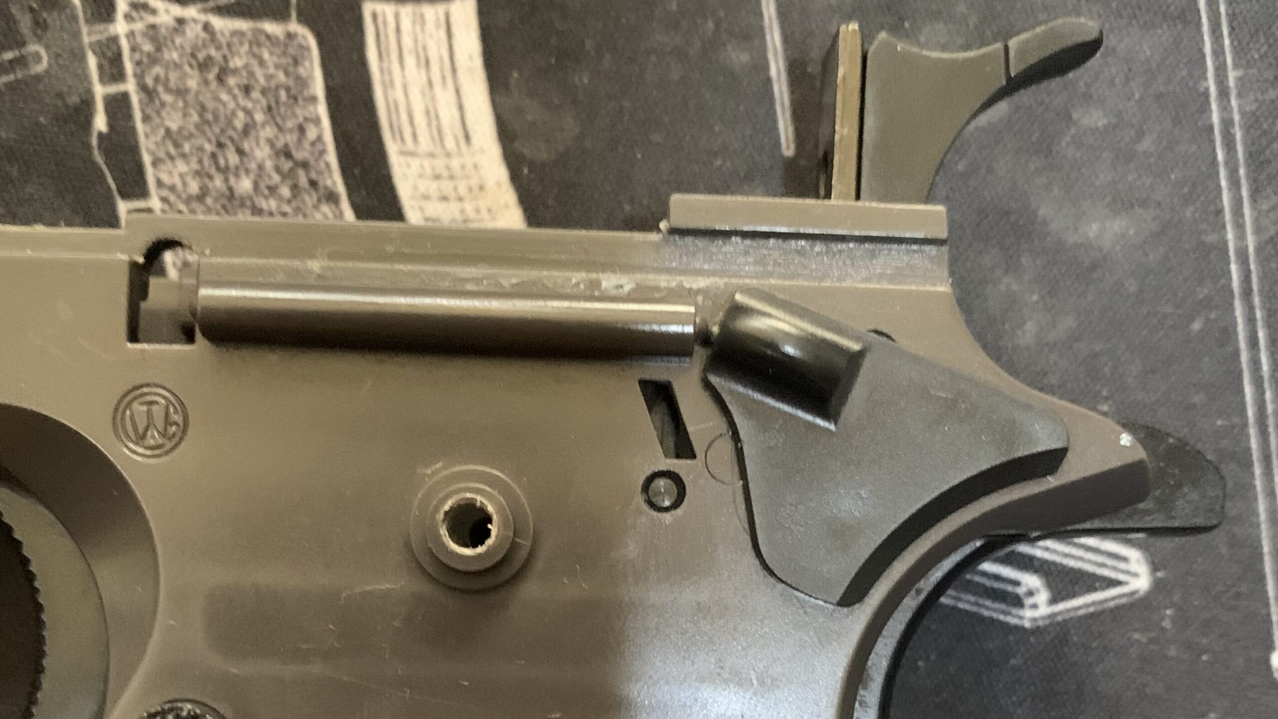 東京マルイ　コルトM1911ガバメント　HG サムセーフティ