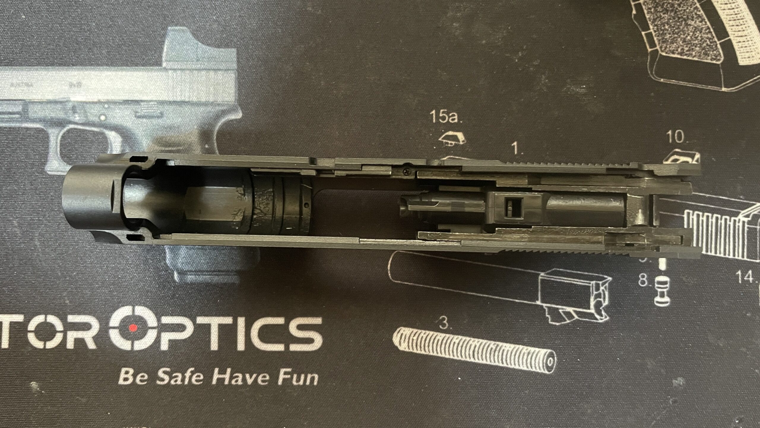 東京マルイ　デトニクス.45 ブローバックエンジンの取り外し