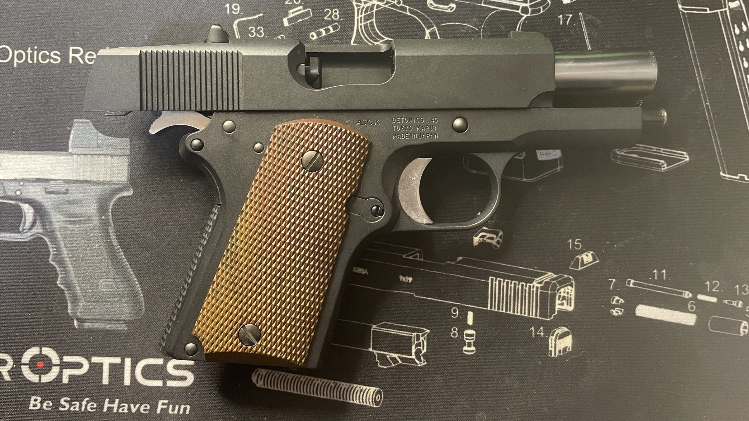 東京マルイ　デトニクス.45 コンバットマスター　ホールドオープン　右サイド