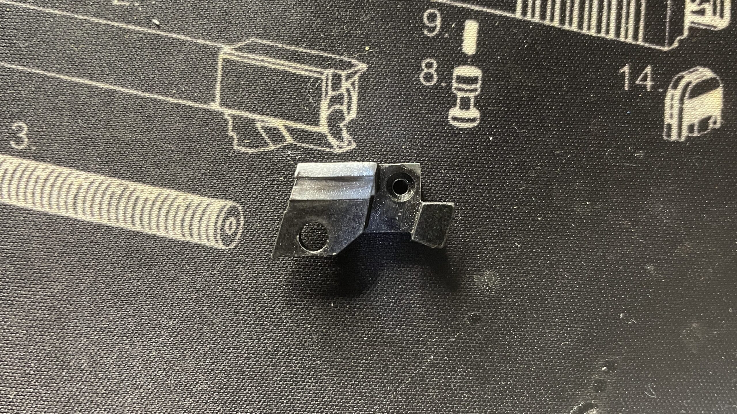 東京マルイ　デトニクス.45 コンバットマスター　インナーフレーム２　研磨２