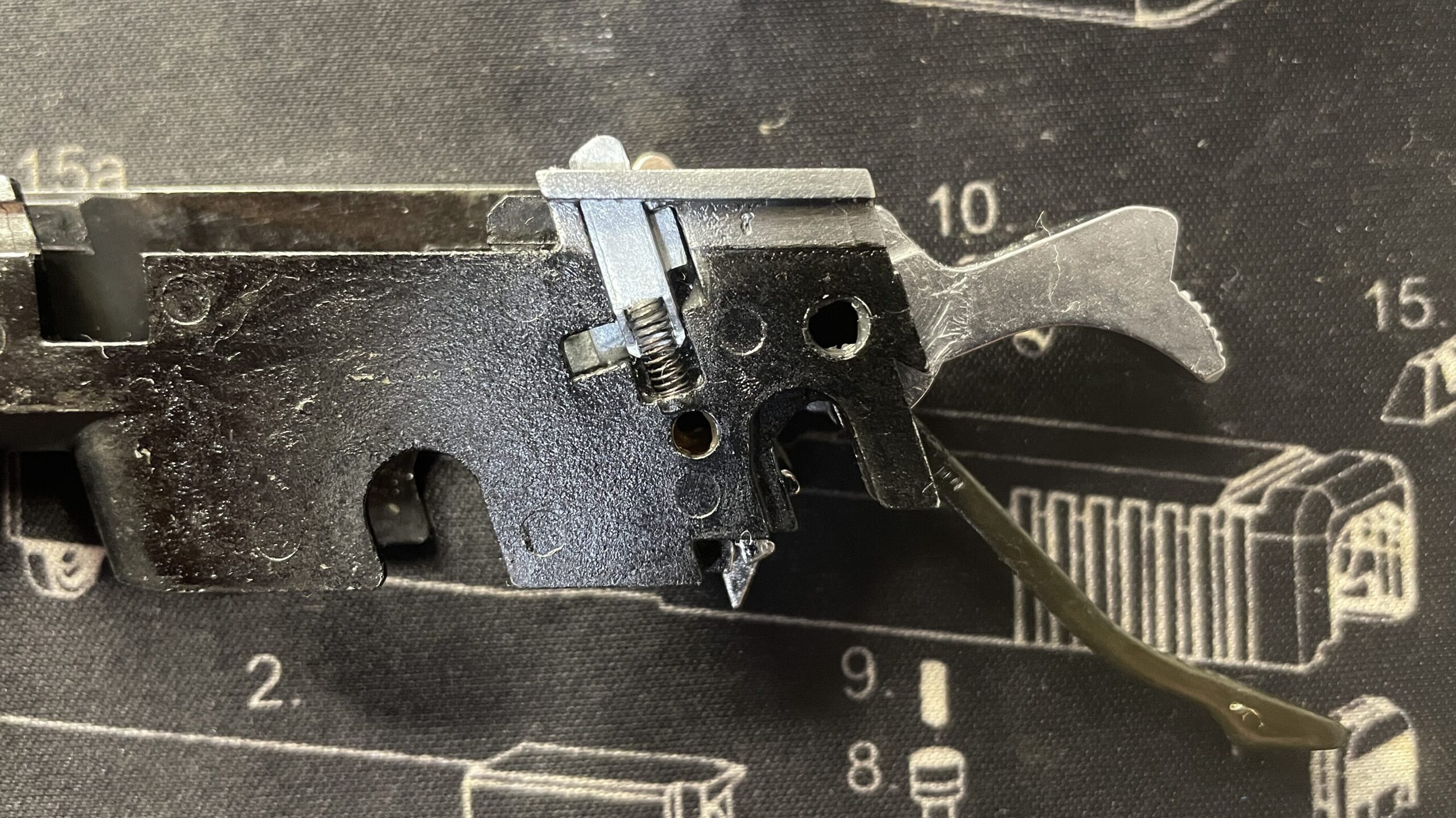 東京マルイ　デトニクス.45 コンバットマスター　ノッカーの組み立て