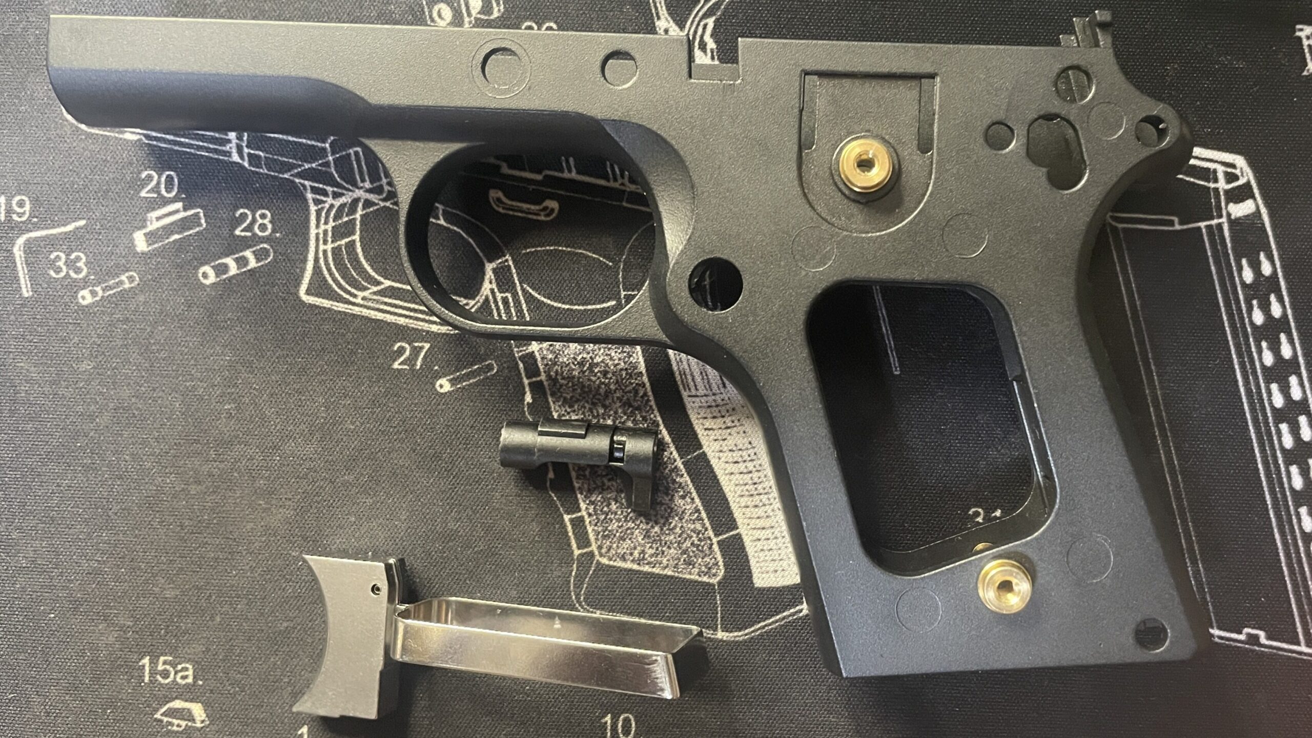 東京マルイ　デトニクス.45 コンバットマスター　トリガーの組み立て