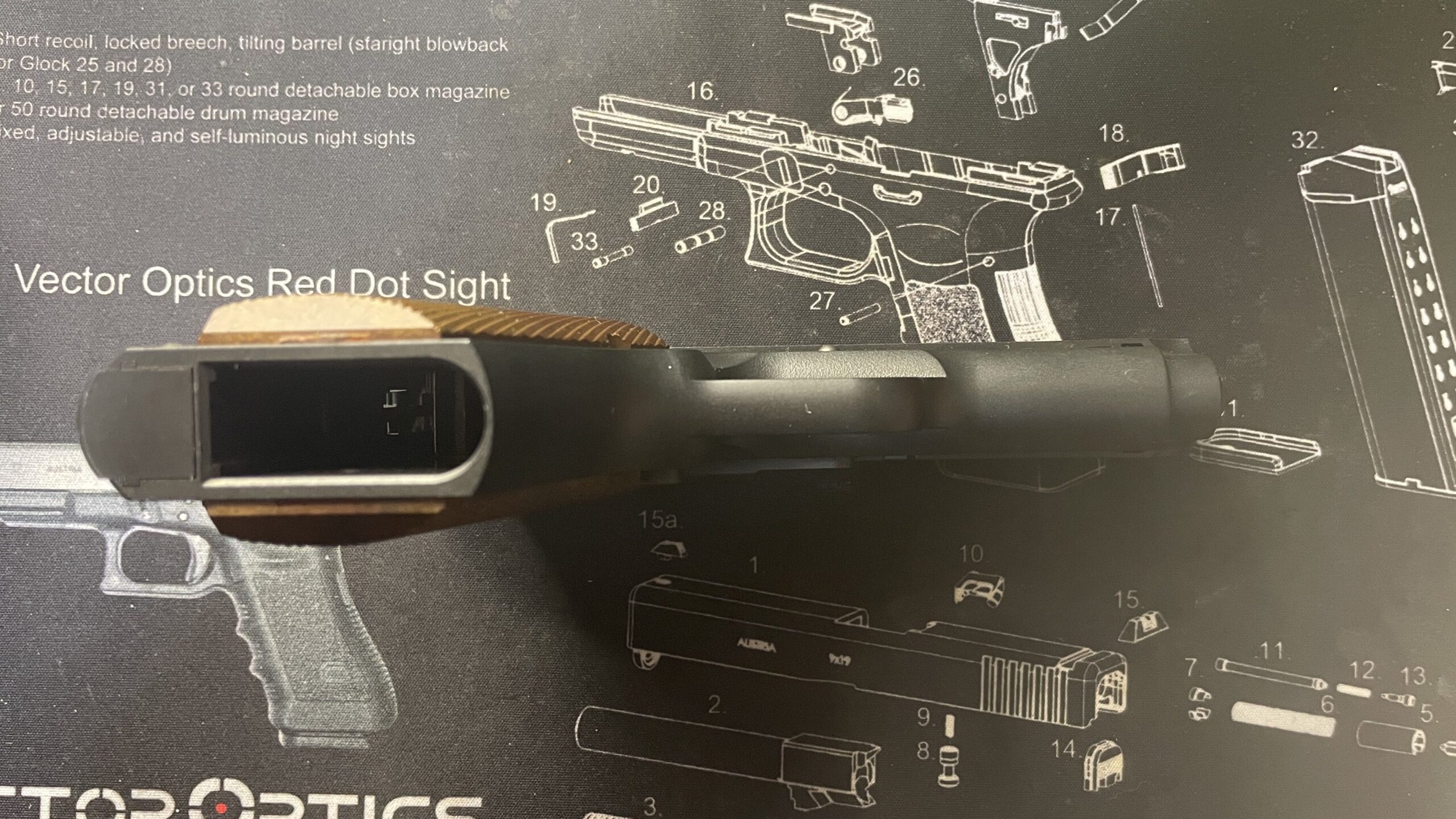 東京マルイ　デトニクス.45 コンバットマスター　ホールドオープン　下面