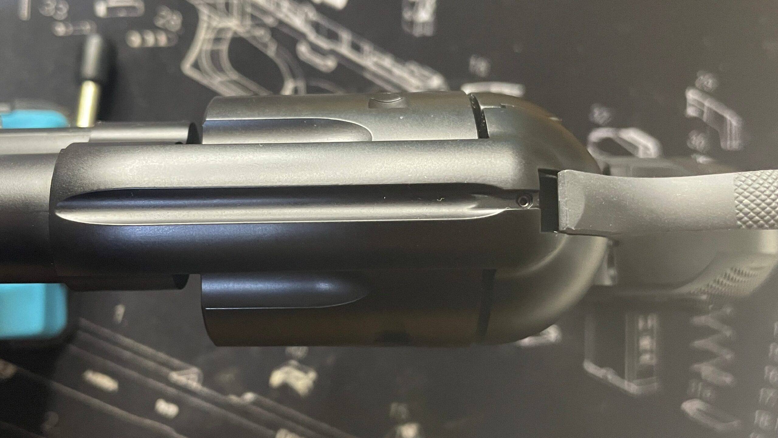 東京マルイ　SAA.45 アーティラリー　フレーム上部