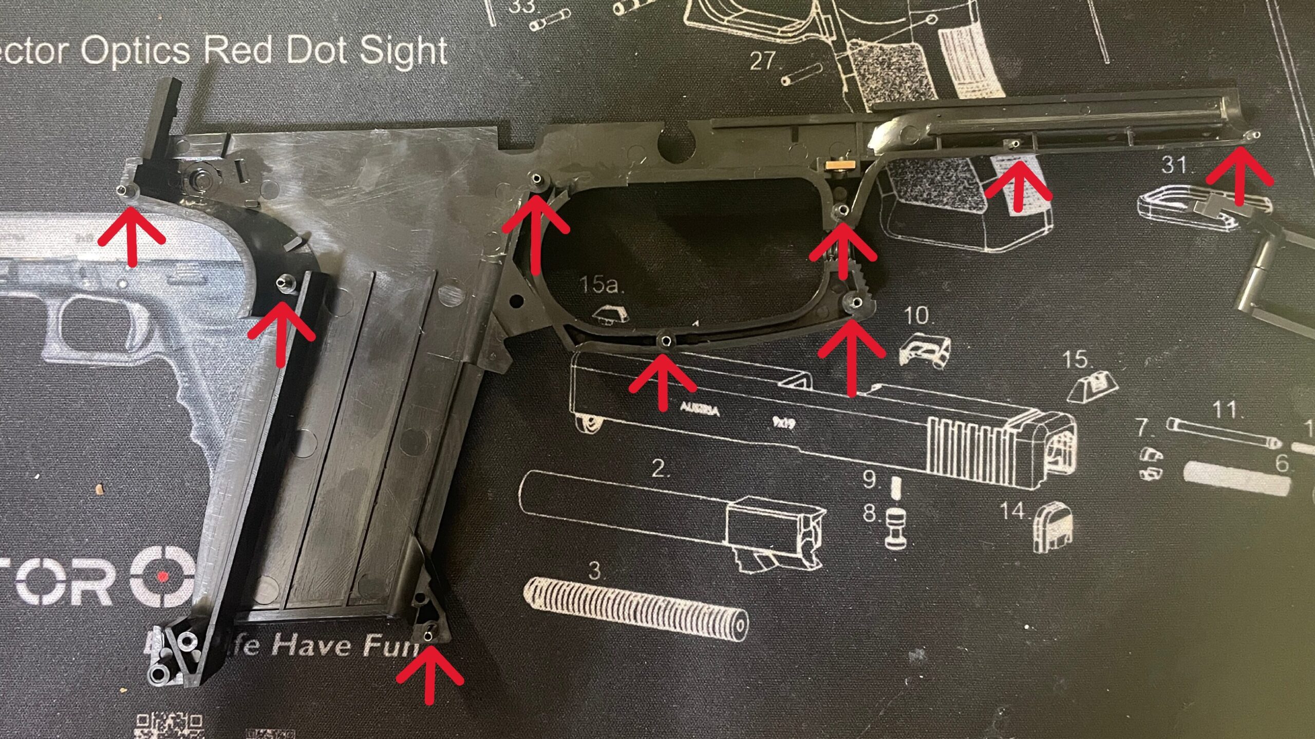 東京マルイ　ソーコム　MK23 HG　フレームのピン