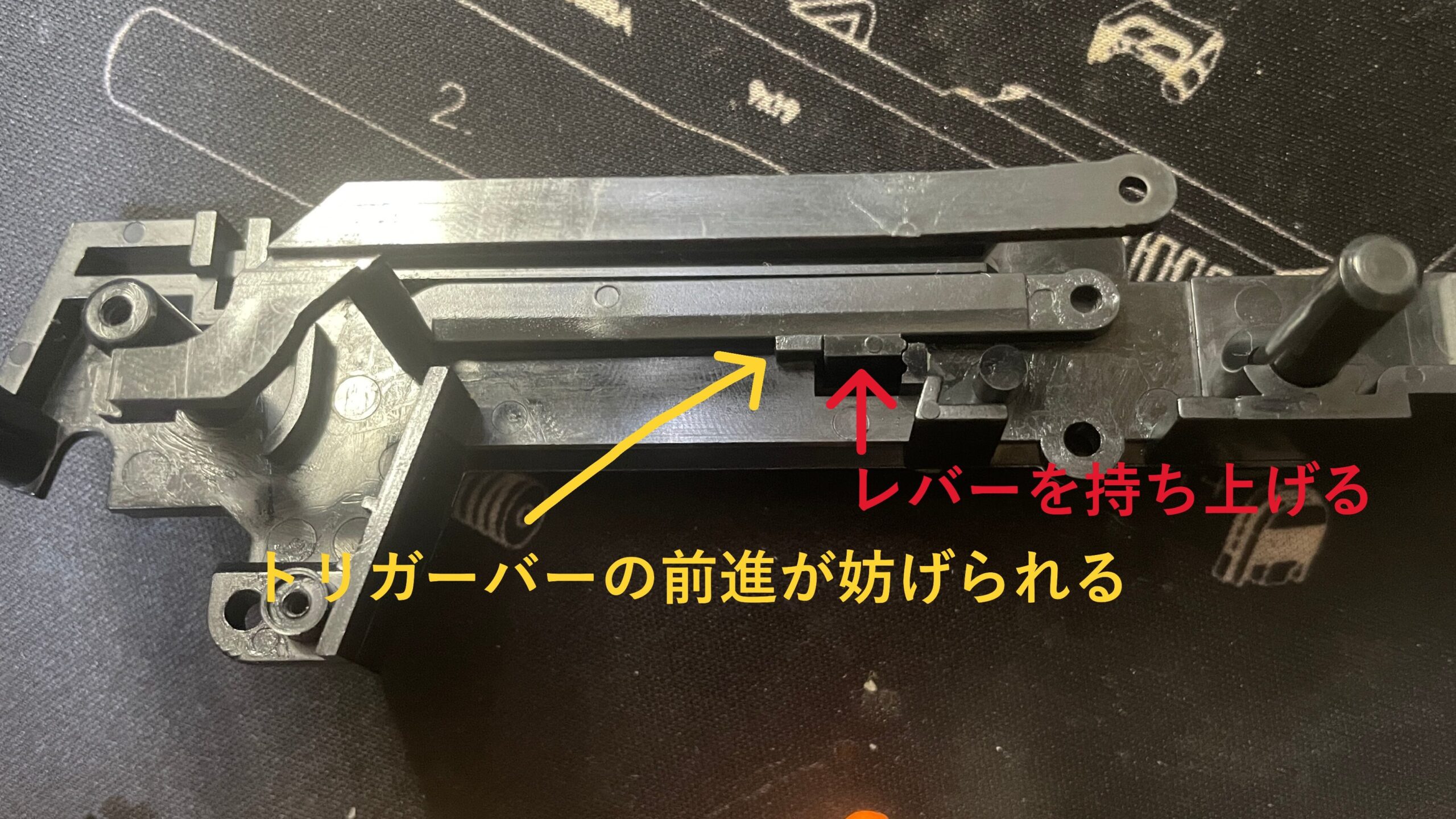 東京マルイ　ソーコム　MK23 HG　スライドリリースレバーでセーフティ