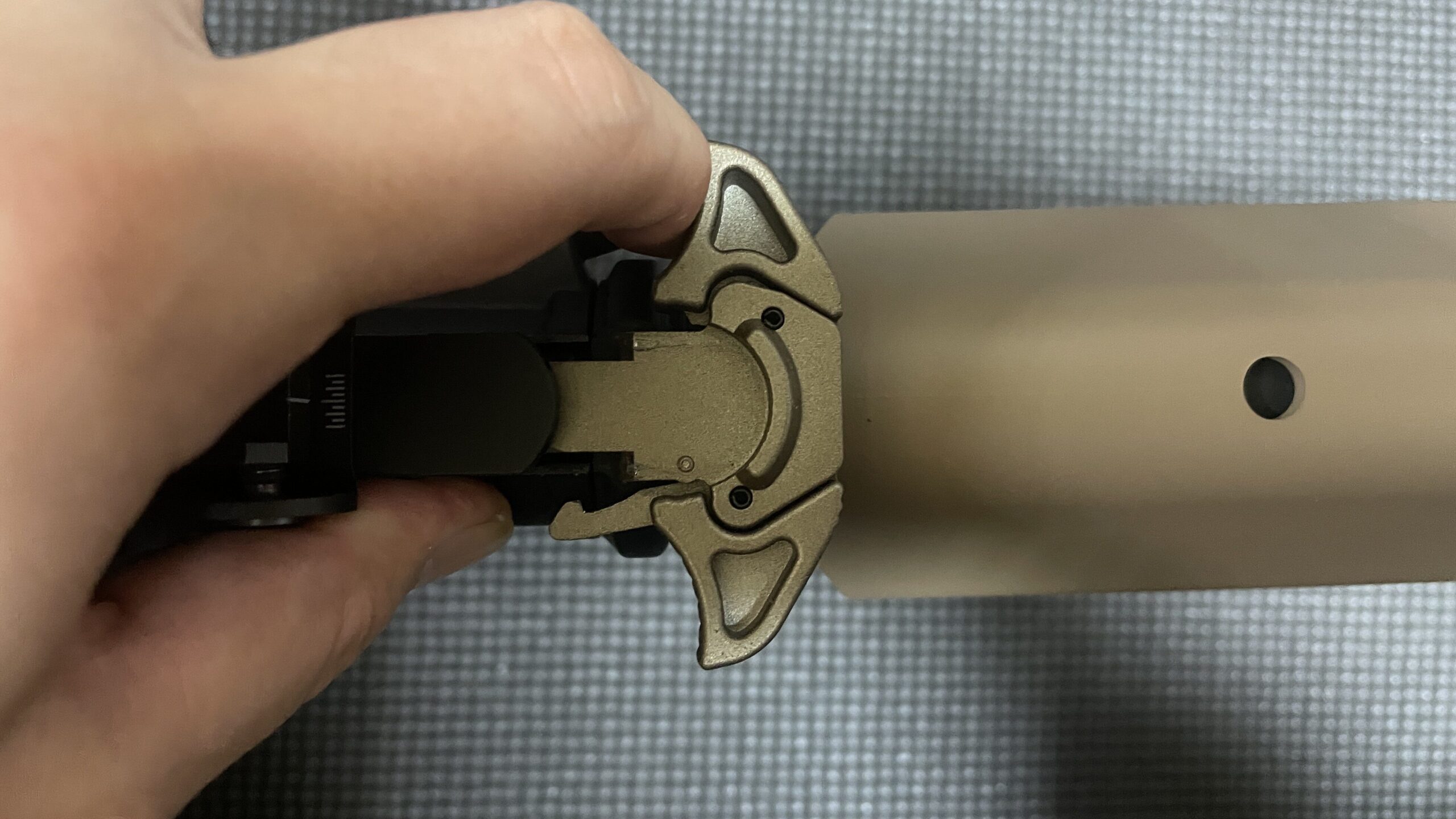 東京マルイ 次世代電動ガン URG-I 14.5インチ チャージングハンドル 左手操作