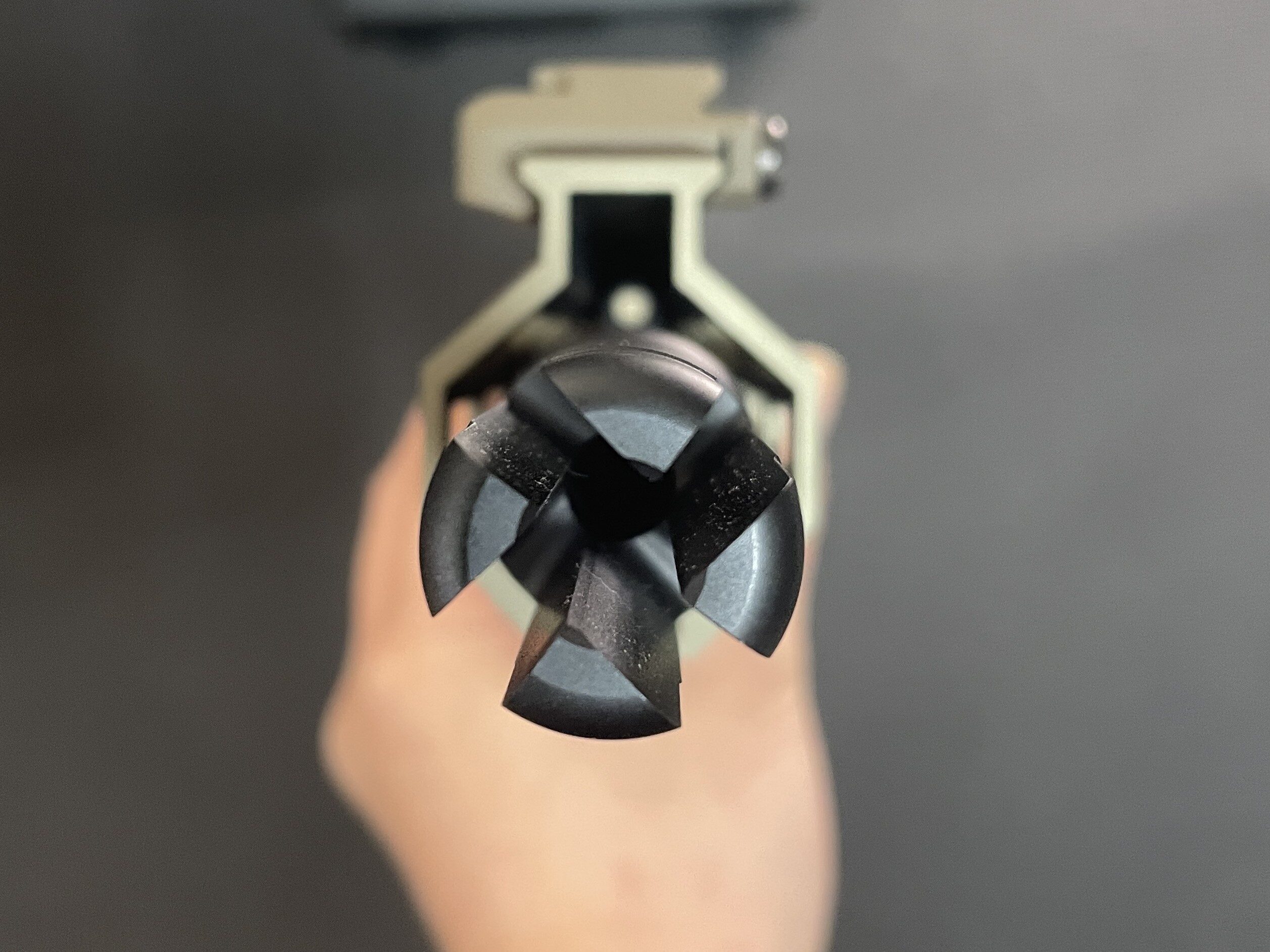 東京マルイ 次世代電動ガン URG-I 14.5インチ マズル正面