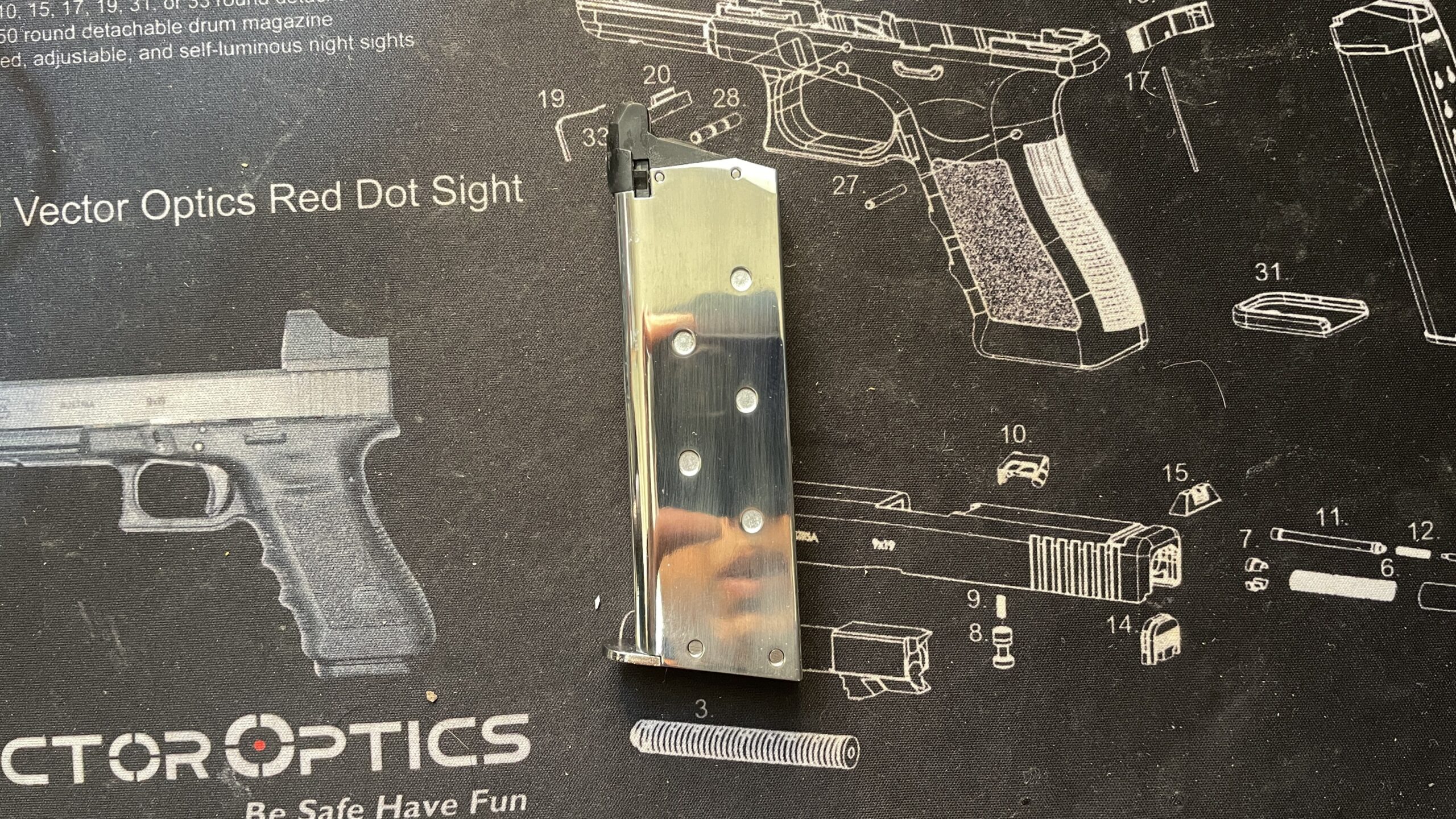 東京マルイ V10 Ultra Compact マガジン