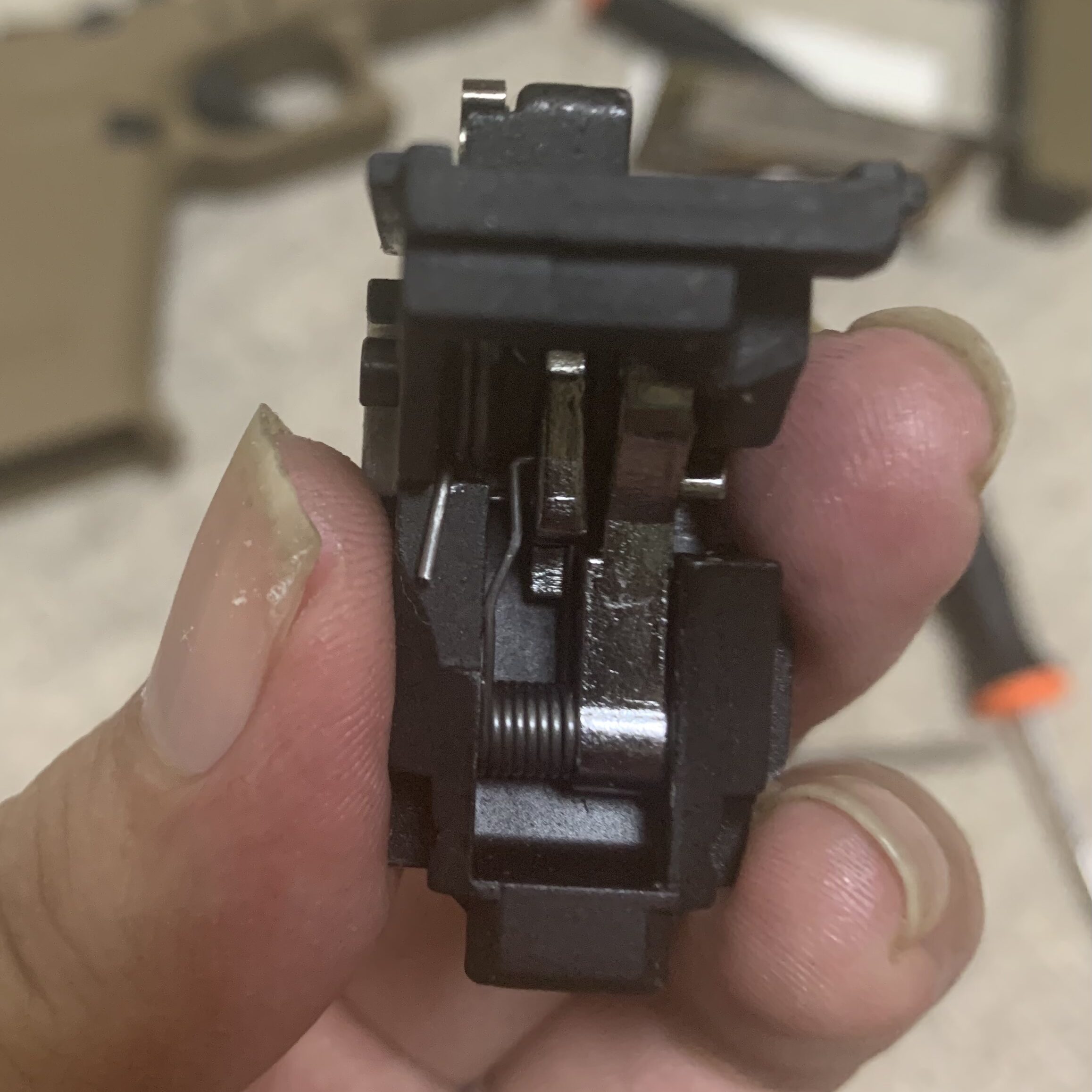 VFC/UMAREX GLOCK19X ハンマーメカアッシー　スプリング交換