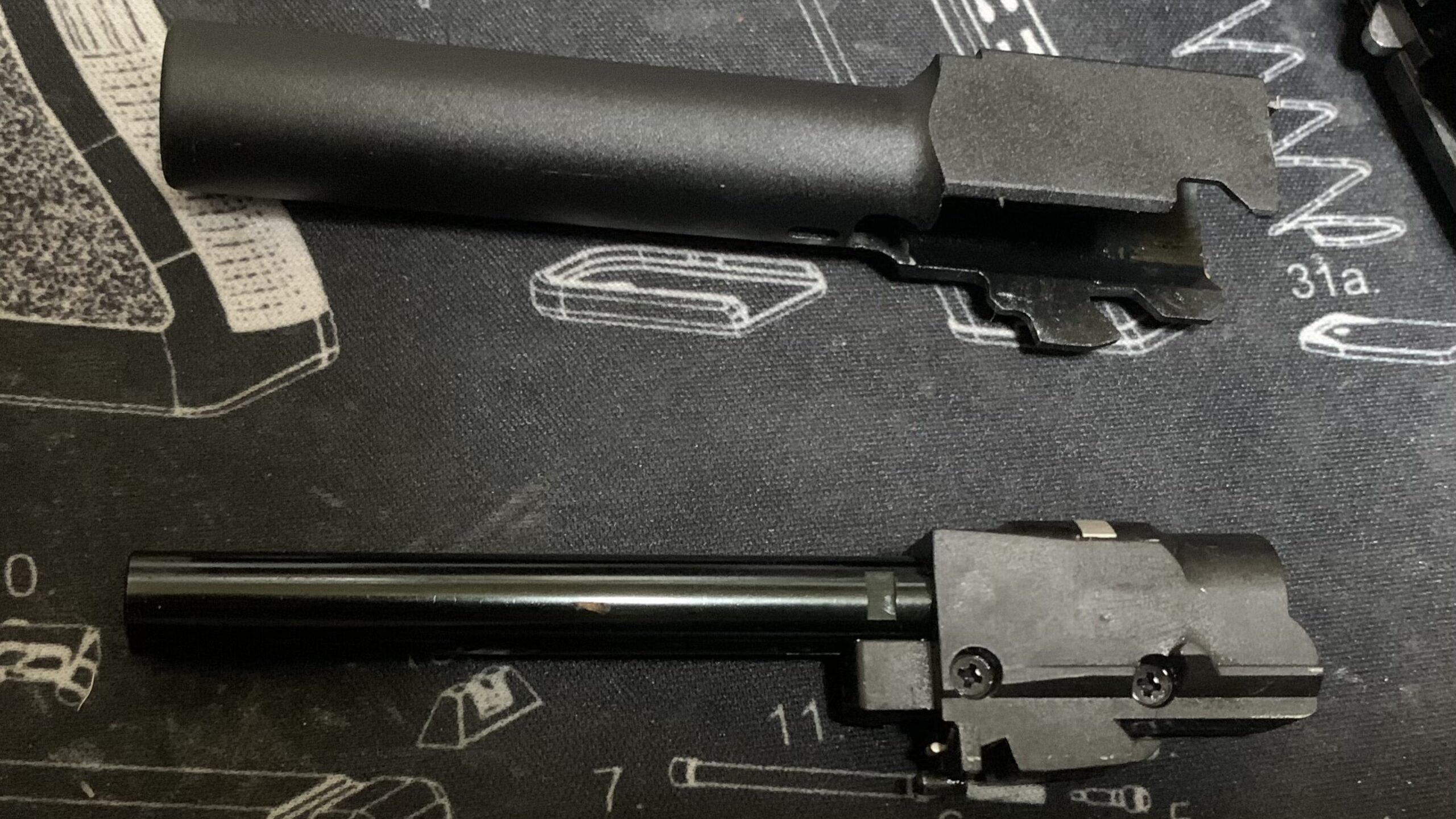 UMAREX/VFC G45 分解したアウターバレル　左側