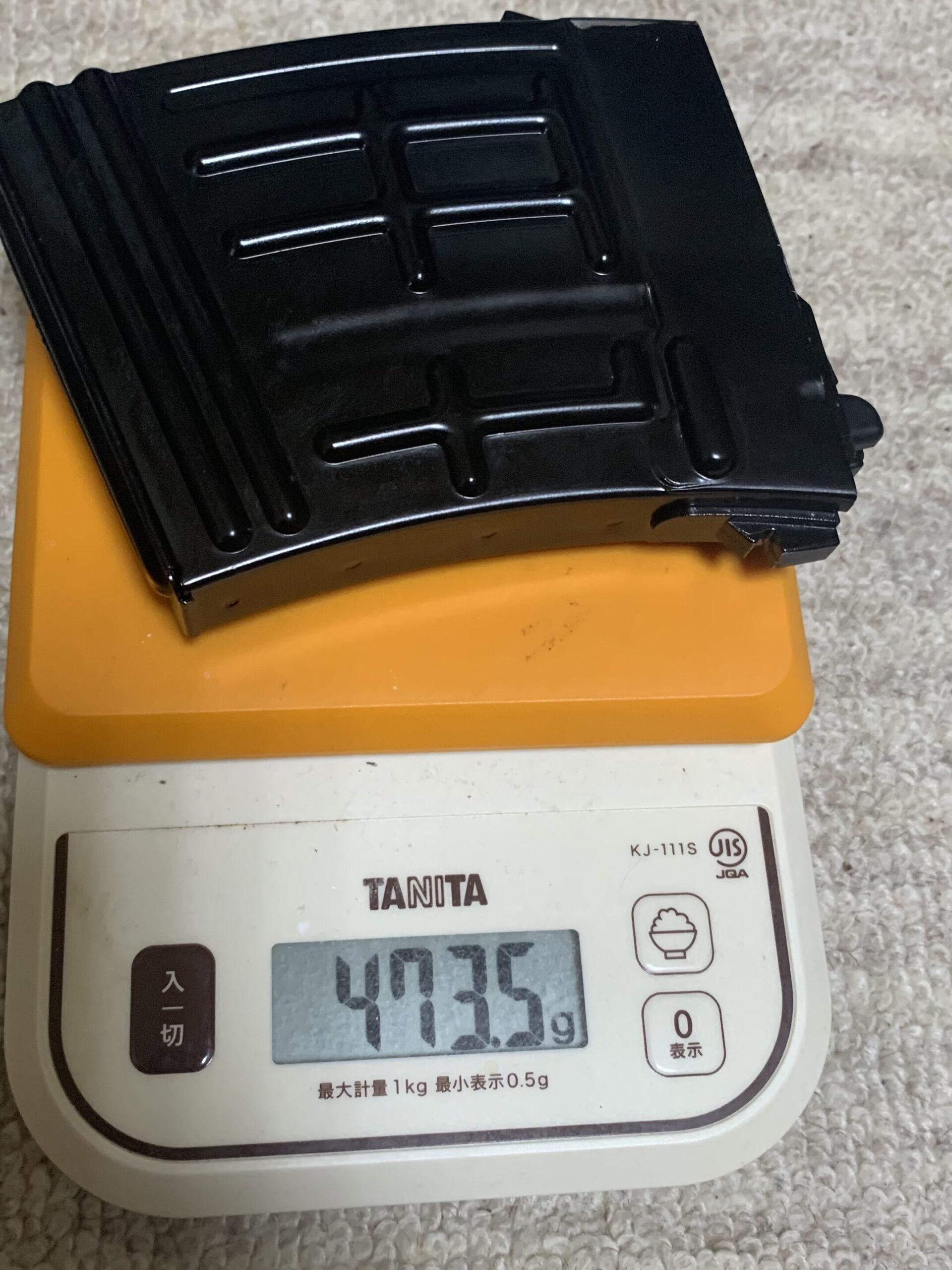 WE ドラグノフ　SVD GBB ガスと弾が満タン状態のマガジン重量、473.5g