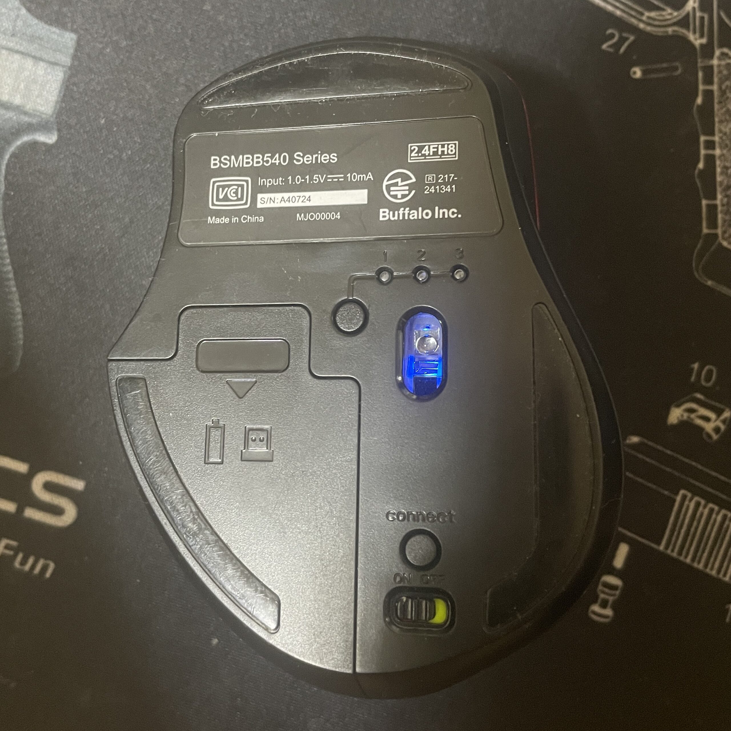 ワイヤレスマウス BUFFALO BSMBB540 ブルーLED